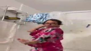 anna old old mexican cutie dancing in her robe subscribe to my to see the giant reveal .com annamariamaturelatina