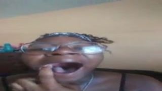 naejae gets freaky during throat tour