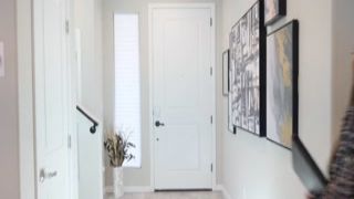 pornplus snug velvet vice pinay true estate agent works giant tool to sell a house