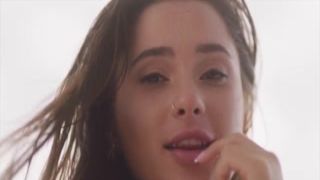 vixen she couldn t resist mischievous vacation with stranger