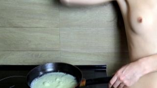 Potent assistant Isis Taylor provides blowjob to her boss