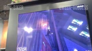 my stepsis bet with me and lost... i like that short 