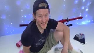 lovely chubby teeny bopper enjoys giving sloppy handjobs - serina gomez