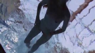 anna netrebko slender tiny teeny bopper underwater