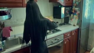 stepson filled pussy in step mom. morning hotwife on the kitchen.