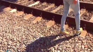 stranger pearl ropes in me under the bridge