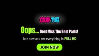 relaxing and getting a stroke off from ari parker