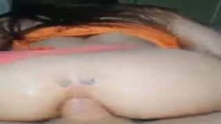 she puts it in her bootylicious herself it goes in very easily